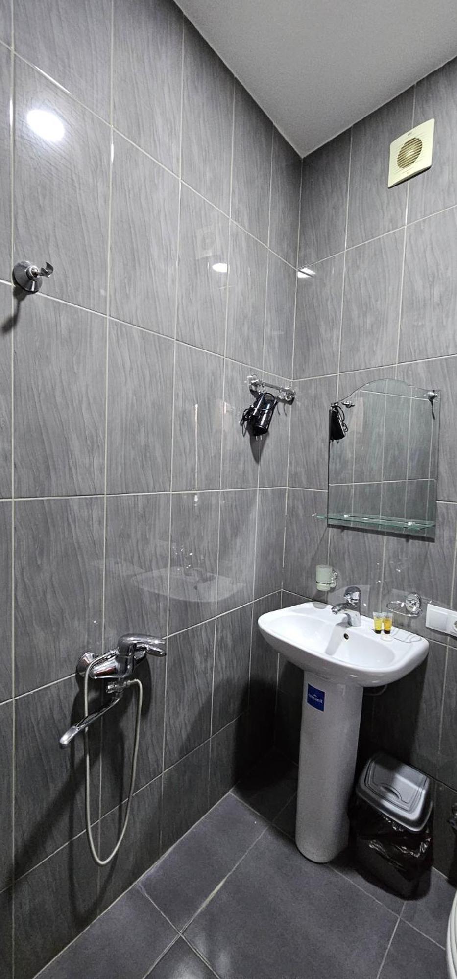 7 Rooms Tiflis Exterior foto